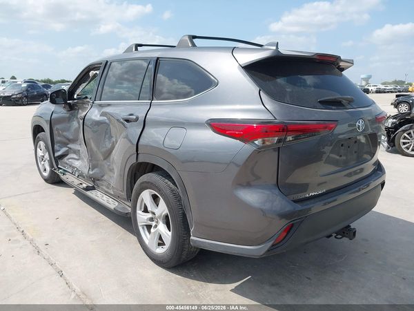2021 TOYOTA HIGHLANDER LE
