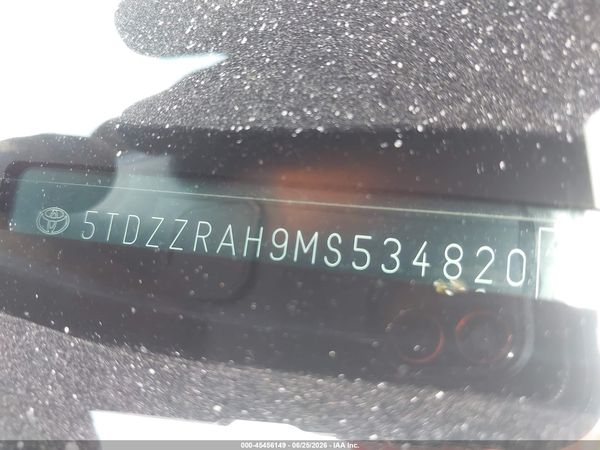 2021 TOYOTA HIGHLANDER LE