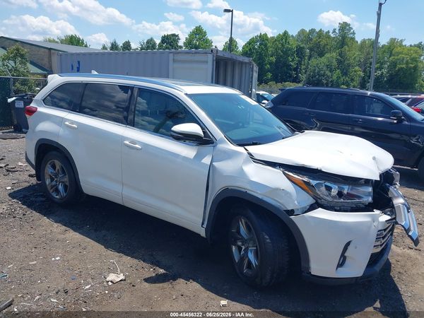 2017 TOYOTA HIGHLANDER LIMITED PLATINUM