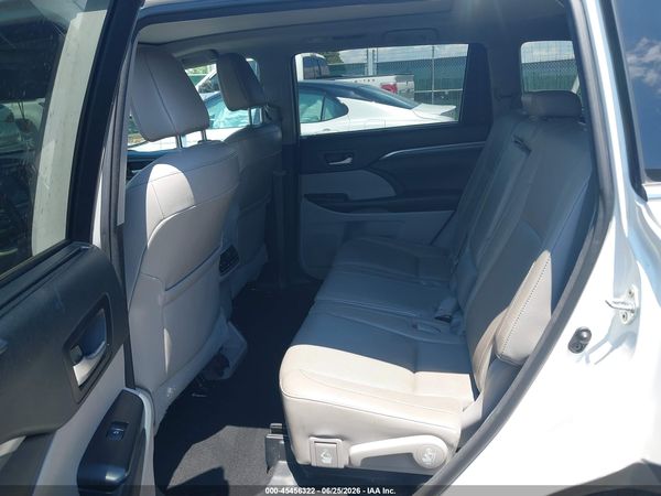 2017 TOYOTA HIGHLANDER LIMITED PLATINUM