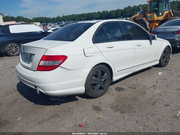 2011 MERCEDES-BENZ C 300 C300