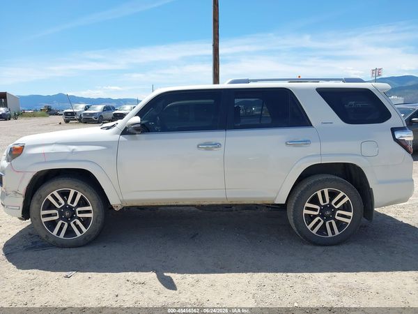 2017 TOYOTA 4RUNNER LIMITED