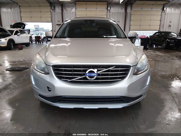 2017 VOLVO XC60 T5 INSCRIPTION