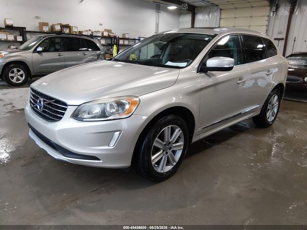2017 VOLVO XC60 T5 INSCRIPTION