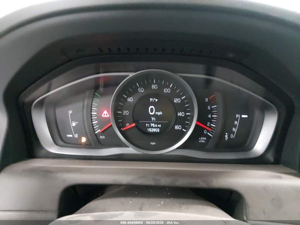 2017 VOLVO XC60 T5 INSCRIPTION