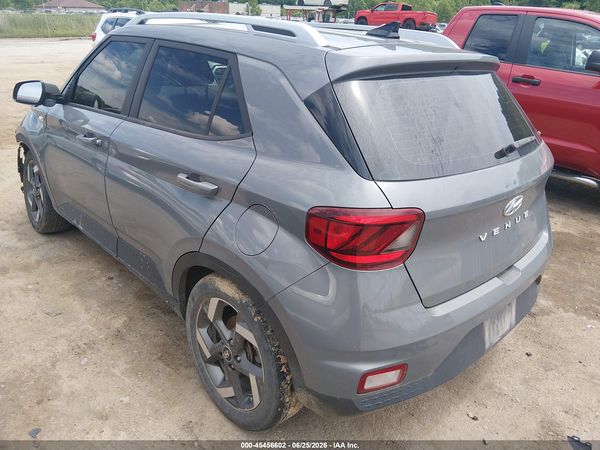 2022 HYUNDAI VENUE SEL