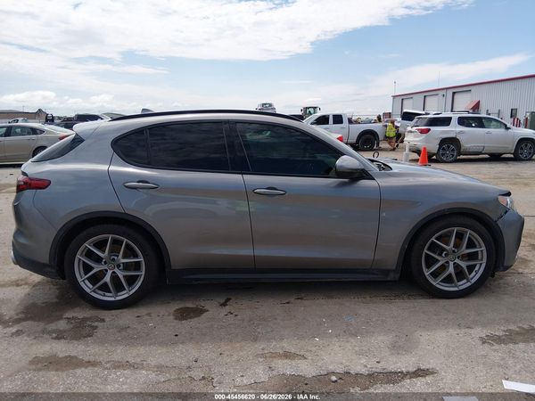 2018 ALFA ROMEO STELVIO TI SPORT AWD