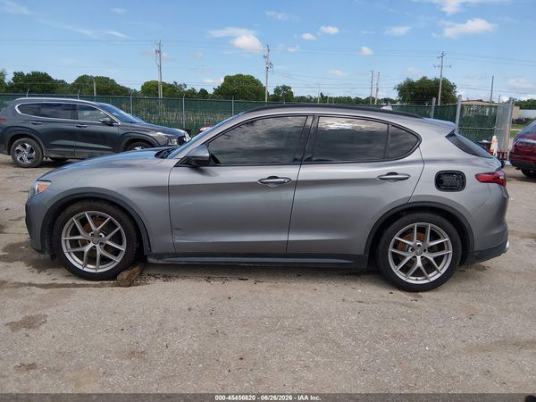 2018 ALFA ROMEO STELVIO TI SPORT AWD