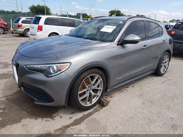 2018 ALFA ROMEO STELVIO TI SPORT AWD