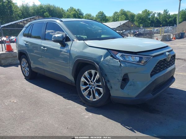 2019 TOYOTA RAV4 XLE PREMIUM