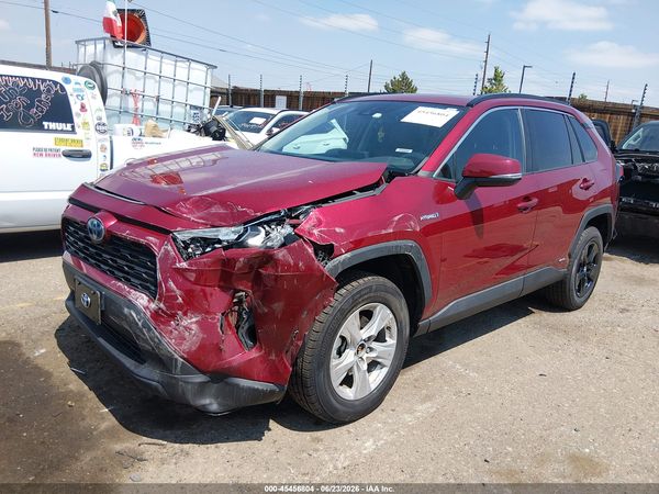 2021 TOYOTA RAV4 HYBRID XLE