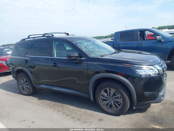 2022 NISSAN PATHFINDER SV 4WD