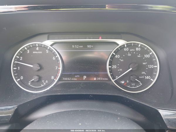 2022 NISSAN PATHFINDER SV 4WD