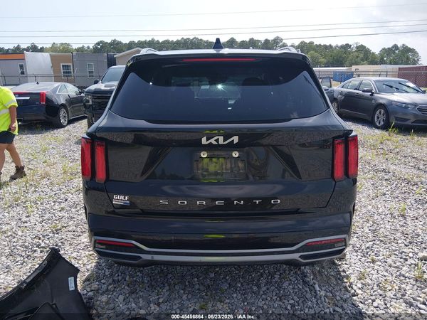 2022 KIA SORENTO SX