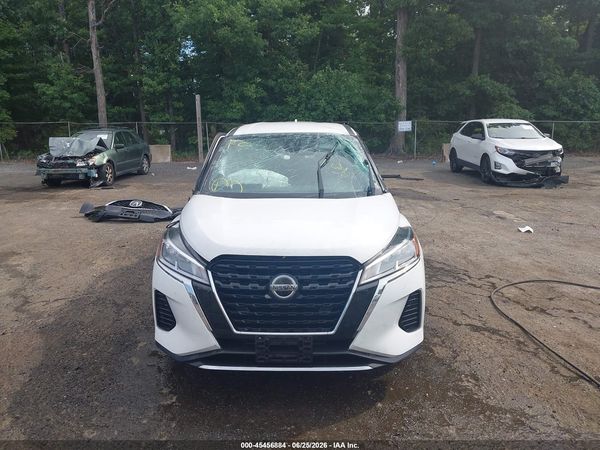 2021 NISSAN KICKS S XTRONIC CVT — I115