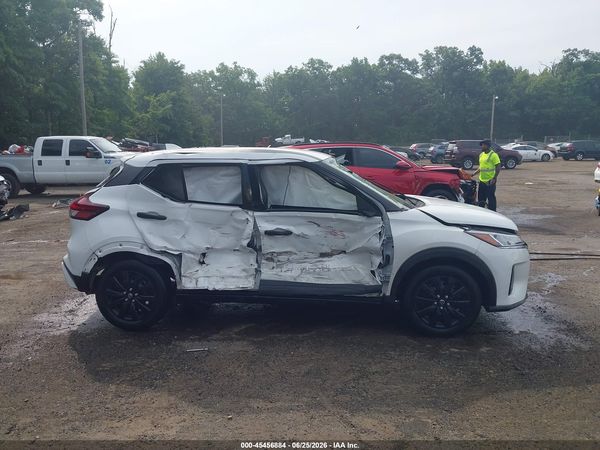 2021 NISSAN KICKS S XTRONIC CVT — I116