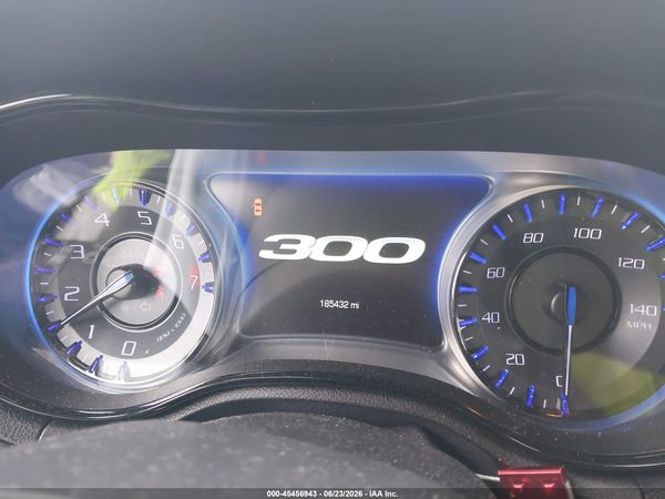 2017 CHRYSLER 300 300S — I7
