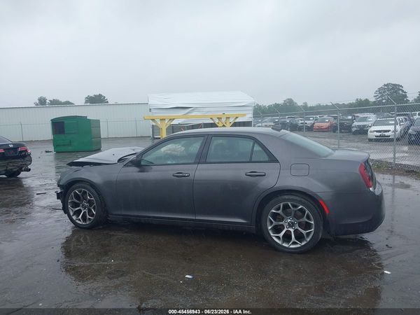 2017 CHRYSLER 300 300S — I117