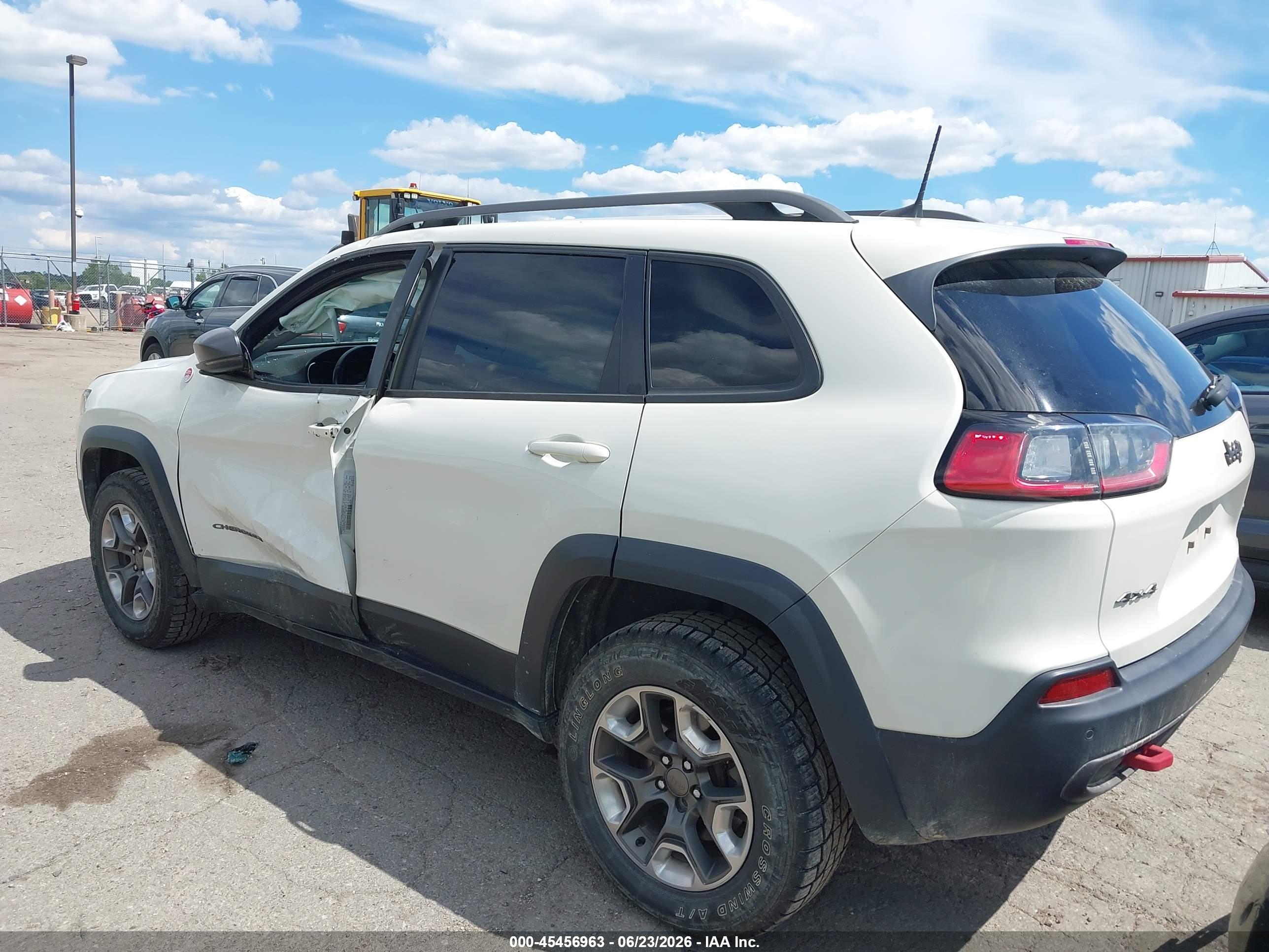 2019 JEEP CHEROKEE TRAILHAWK 4X4