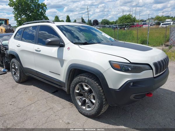 2019 JEEP CHEROKEE TRAILHAWK 4X4