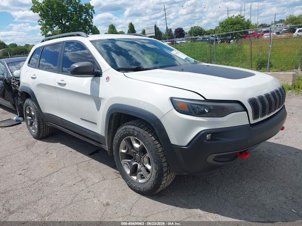2019 JEEP CHEROKEE TRAILHAWK 4X4