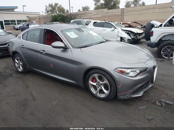 2019 ALFA ROMEO GIULIA RWD
