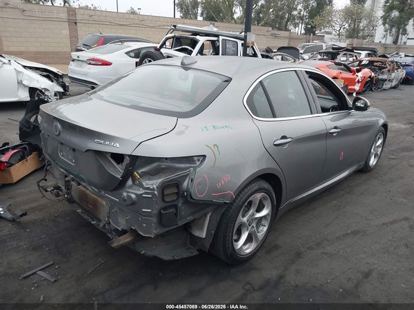 2019 ALFA ROMEO GIULIA RWD