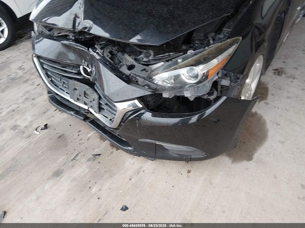 2018 MAZDA MAZDA3 TOURING