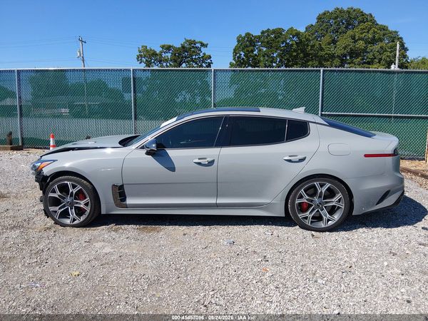 2021 KIA STINGER GT2