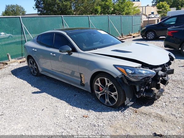 2021 KIA STINGER GT2