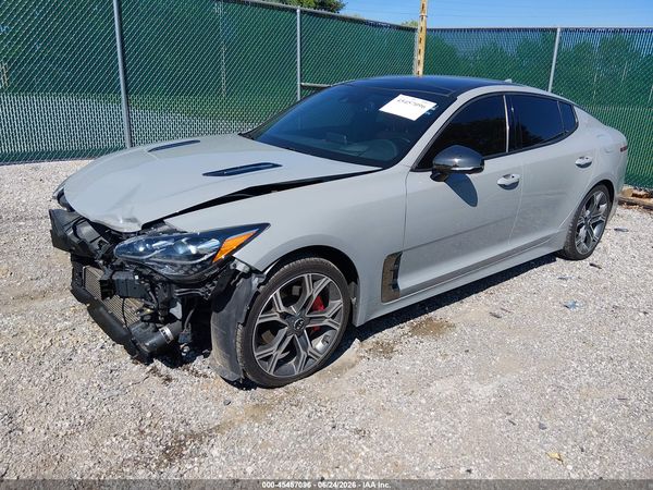 2021 KIA STINGER GT2