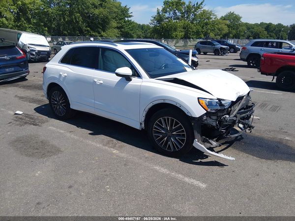 2022 AUDI Q3