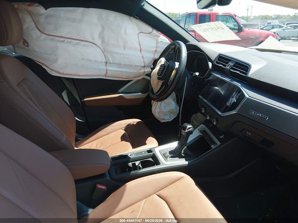2022 AUDI Q3