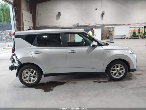 2021 KIA SOUL S