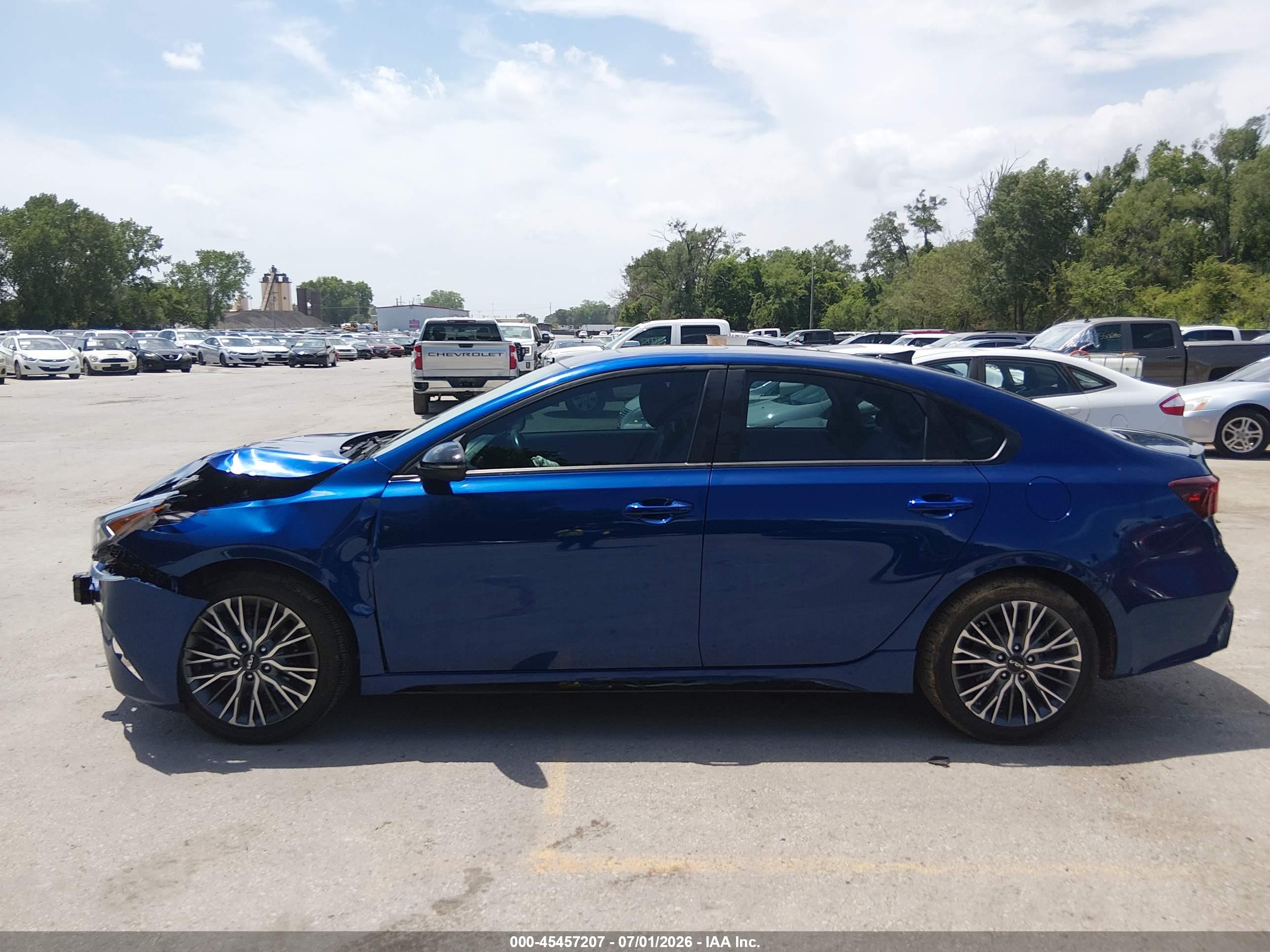 2024 KIA FORTE GT-LINE