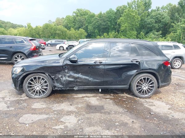 2021 MERCEDES-BENZ GLC 300 4MATIC SUV
