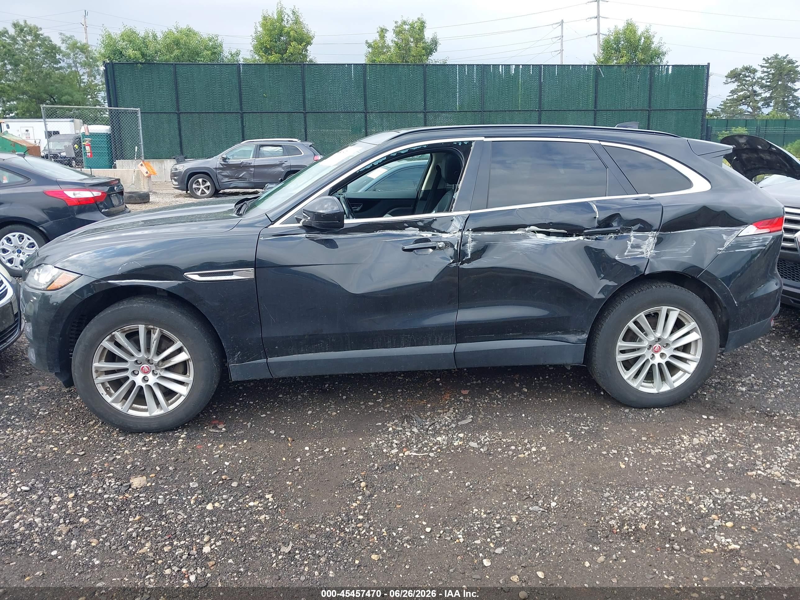 2017 JAGUAR F-PACE 35T PRESTIGE