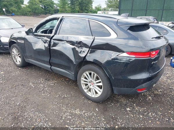 2017 JAGUAR F-PACE 35T PRESTIGE