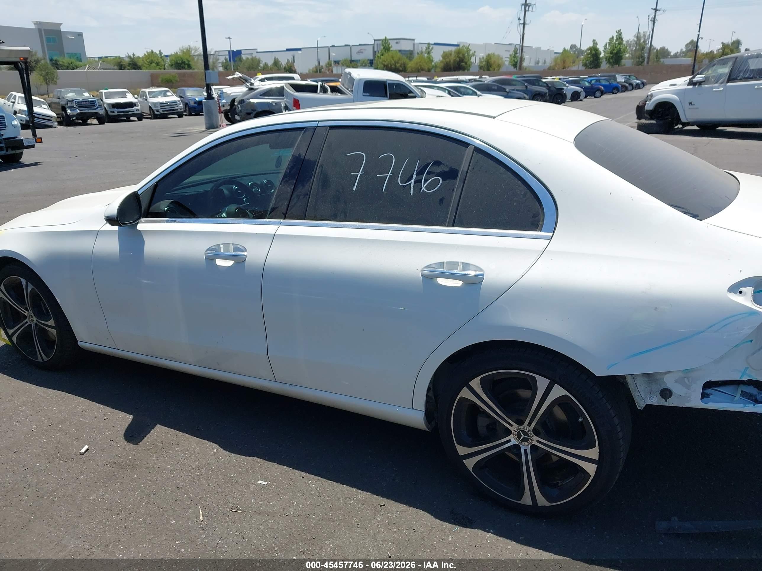 2022 MERCEDES-BENZ C 300 SEDAN