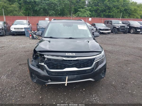 2023 KIA SELTOS EX