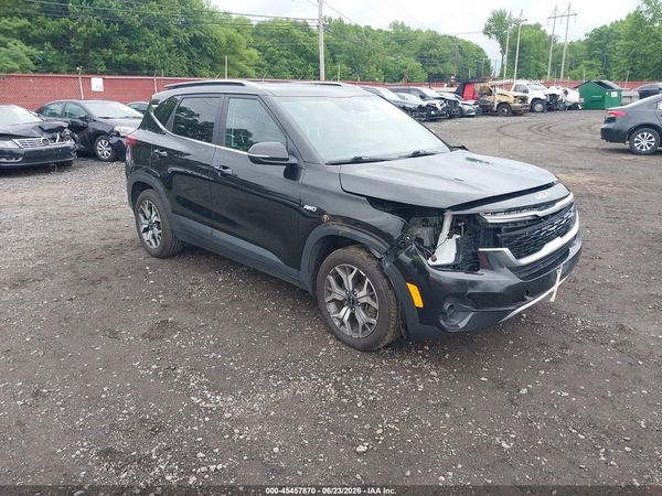 2023 KIA SELTOS EX