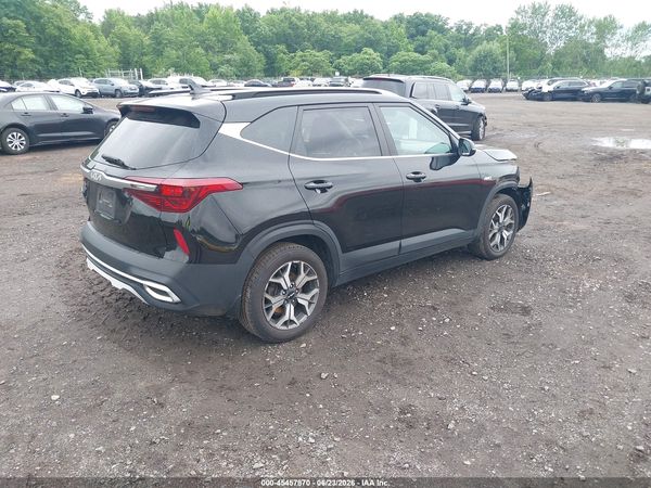 2023 KIA SELTOS EX