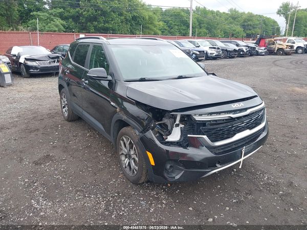 2023 KIA SELTOS EX