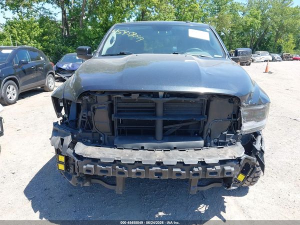 2016 RAM 1500 EXPRESS