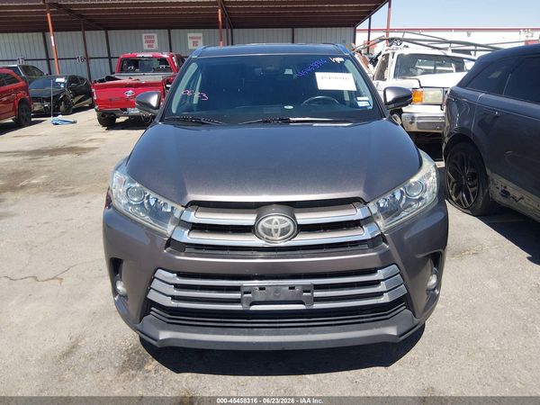 2019 TOYOTA HIGHLANDER LIMITED