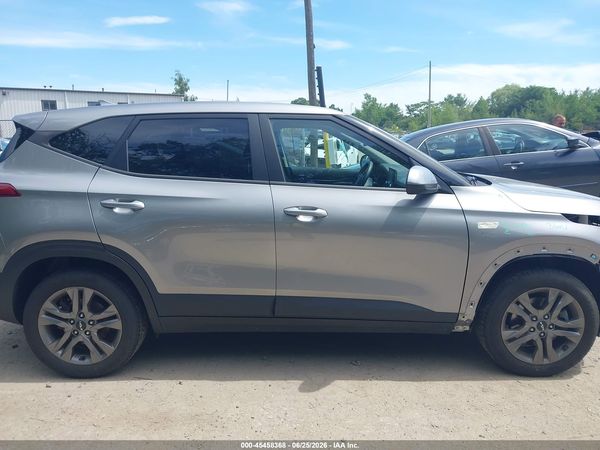 2023 KIA SELTOS LX
