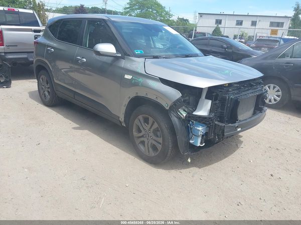 2023 KIA SELTOS LX