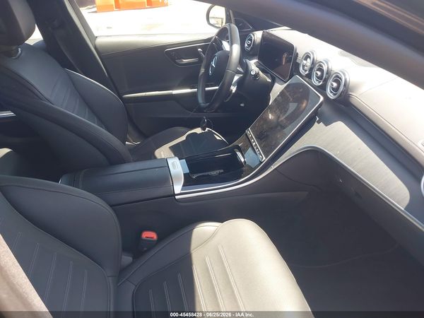 2024 MERCEDES-BENZ C 300
