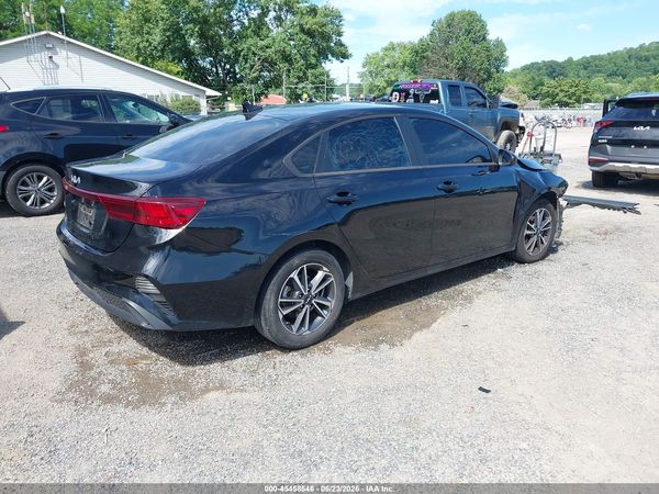 2022 KIA FORTE LXS