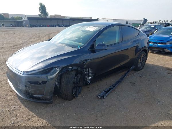2026 TESLA MODEL Y